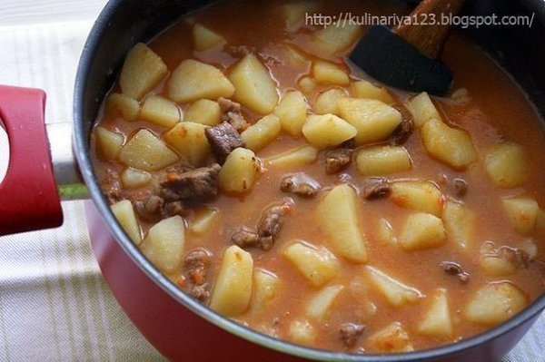 Картошечка, тушенная с мясом (как в д/садике). Время приготовления: 60 минут Порций: 6 Вам ... - 9
