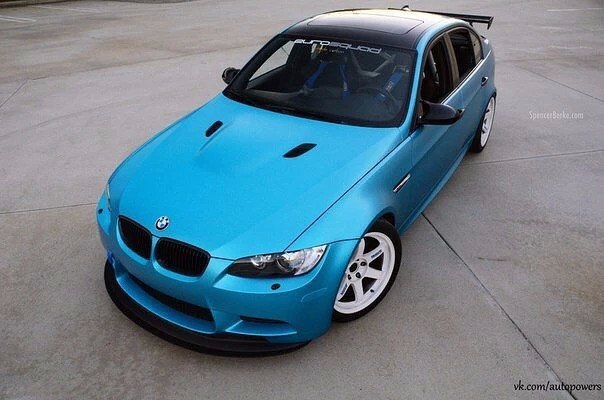 BMW M3 E90