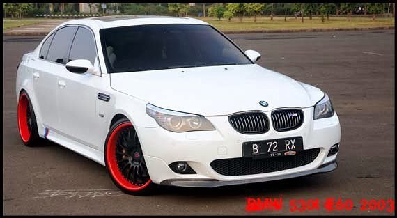  | BMW - 1  2016  06:15