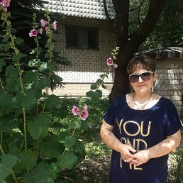 Елена, 46, Дзержинск