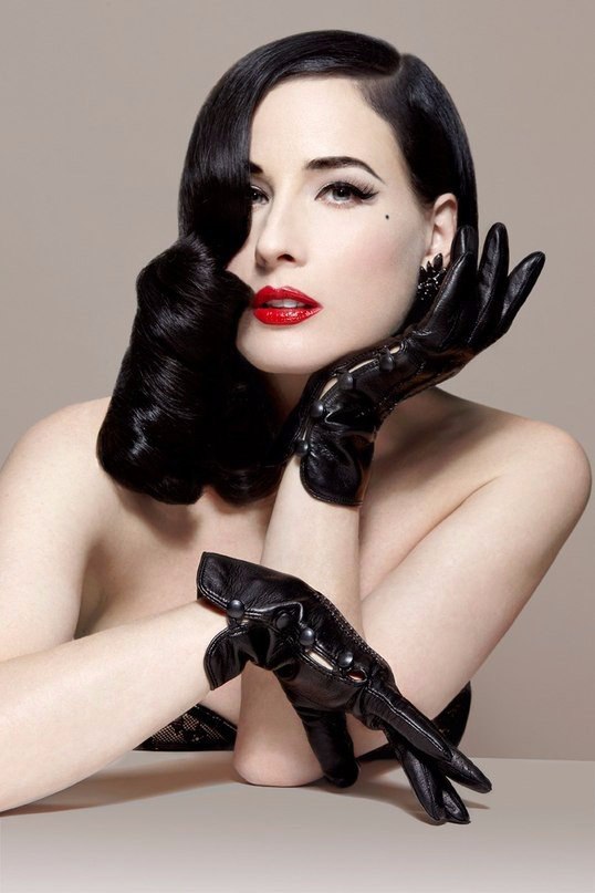 Dita Von Teese Debute Glove Collection - 5