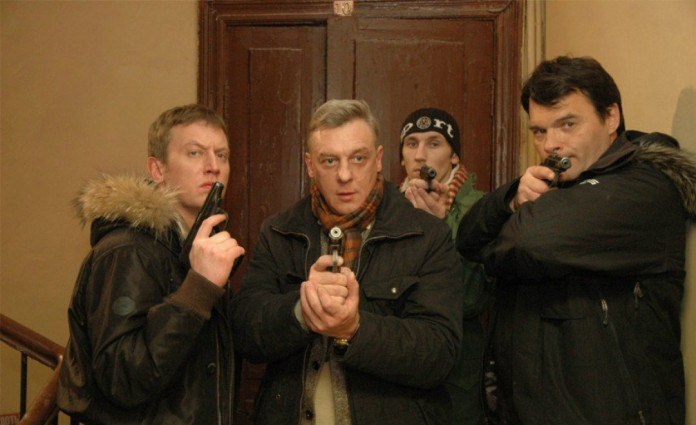 Прихожу сегодня на оперативку. Все уже на месте сидим ждем Палыча (нашего дражайшего капитана). ...