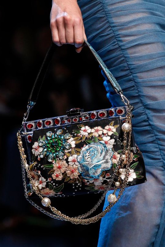 Dolce & Gabbana Spring 2016