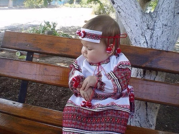 У всех проблем одно начало... Сидела женщина, скучала...