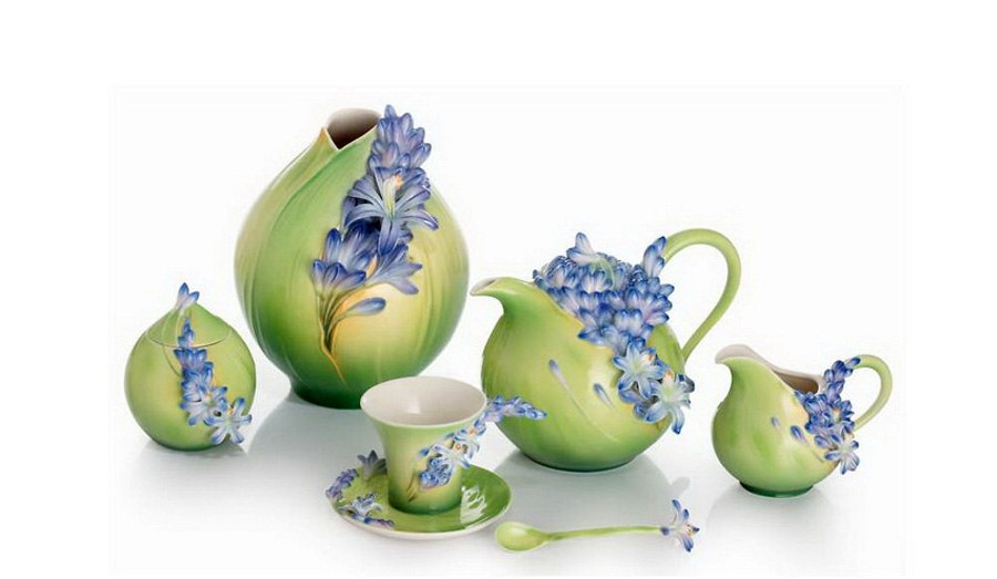      . FRANZ COLLECTION