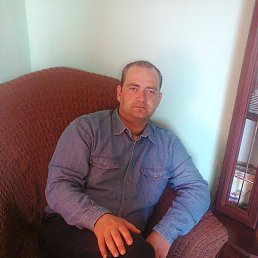 Kosta, , 42 