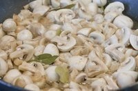 ВКУСНЕЙШИЕ ГРИБОЧКИ В ЛЁГКОМ МАРИНАДЕ.Обязательно попробуйте!Ингредиенты:500 гр - шампиньонов2-3 ... - 3