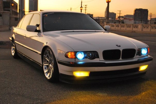  | BMW - 11  2017  22:55