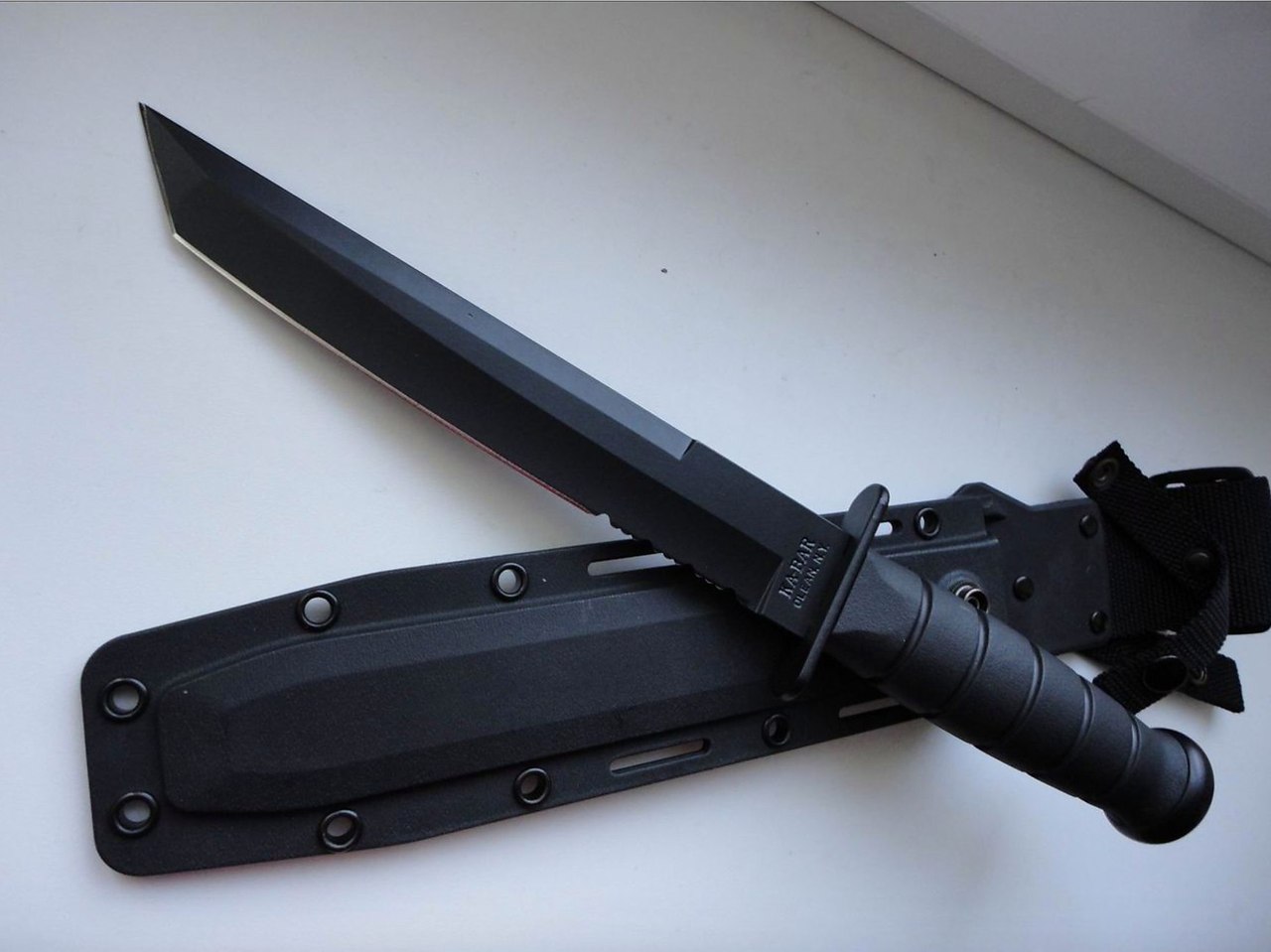 Ka-Bar (USN Mark II)   .