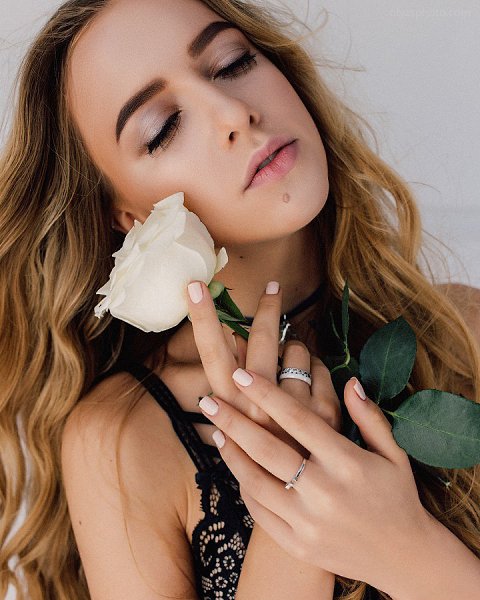 Ph [id38549809|����� ���������].Md [id49446017|������� �������] Mua [id83775096|���� ��������] Hair: ...