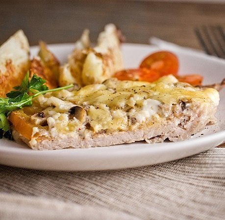 МЯСО ПО-КУПЕЧЕСКИ С ГРИБАМИ.Мясо по-купечески с грибами приятно для животика ...