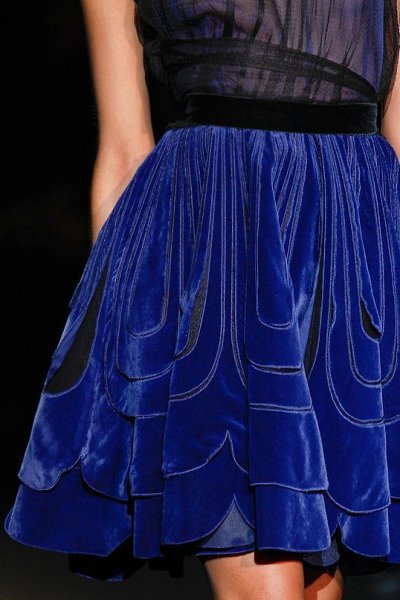 Lovely Blue. - 3