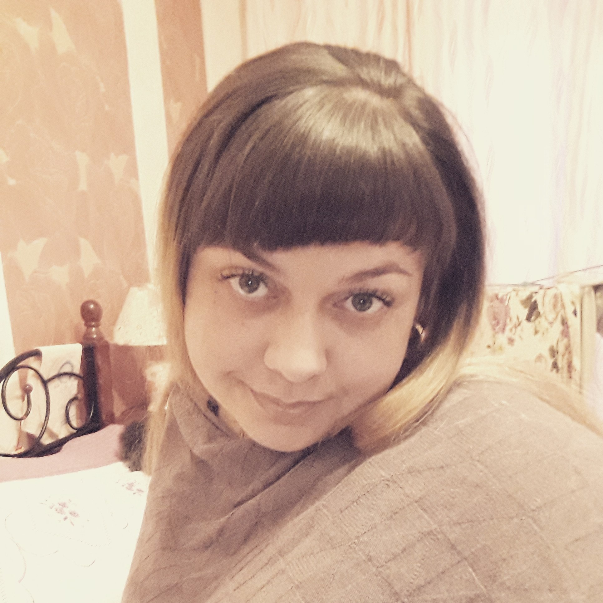 Yuliya - 8  2017  16:45