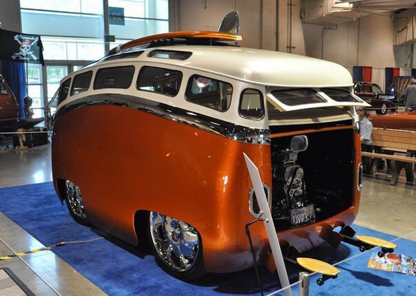 VW Type 2 Kombi Bus Surf Seeker Custom by Ron Berry. - 4