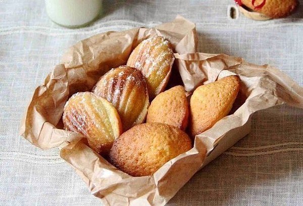 10 рецептов вкусного печенья, которое готовится 15 минут .1. Кокосовое печенье Ингредиенты: 100 г ... - 8