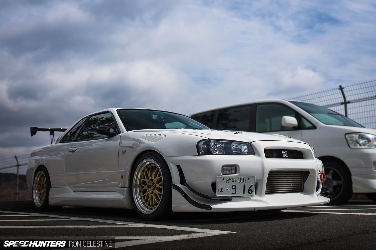 Nissan Skyline r34 Speedhunters