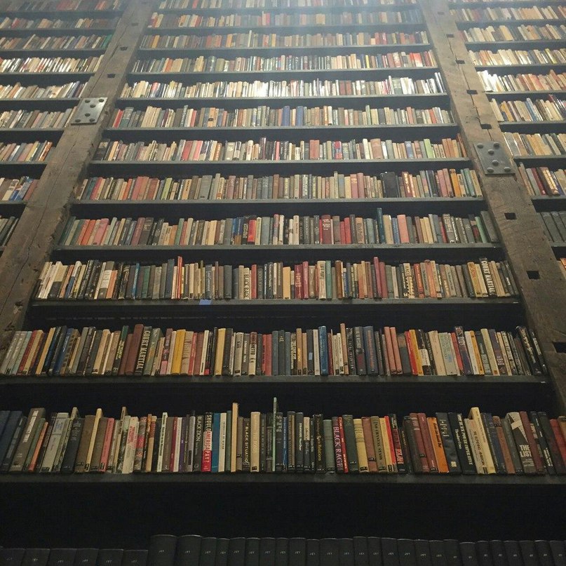 10 книг, после прочтения которых рухнет ваша картинка мира. 1. Карлос Кастанеда,
