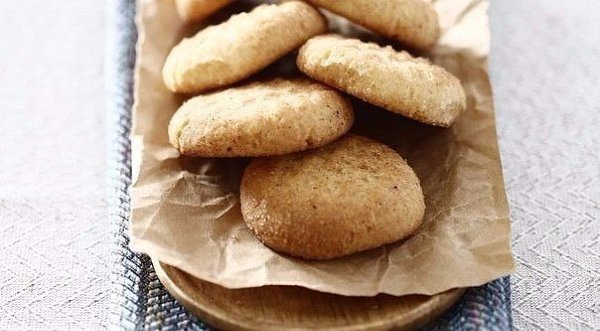 10 рецептов вкусного печенья, которое готовится 15 минут .1. Кокосовое печенье Ингредиенты: 100 г ... - 5