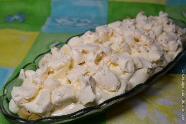 Салат с грибами и сыром