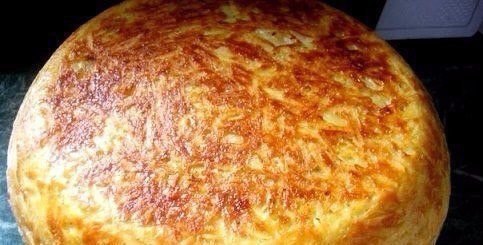 КАРТОФЕЛЬНАЯ ЗАПЕКАНКА С СОСИСКАМИ.ИНГРЕДИЕНТЫ:- Картофель (вес очищенного) — 850 г- Сосиски — 8 шт- ... - 5