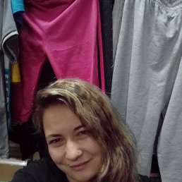 Veronika, , 37 