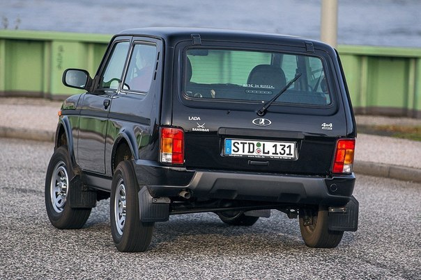     Lada 4x4 Urban  11.990 Euro.   ,   ... - 2