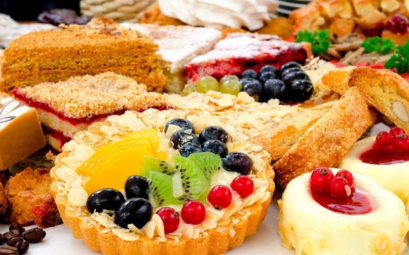 : bread -  bread roll -  French bread/baguet -  pie-  cake- ,  ...