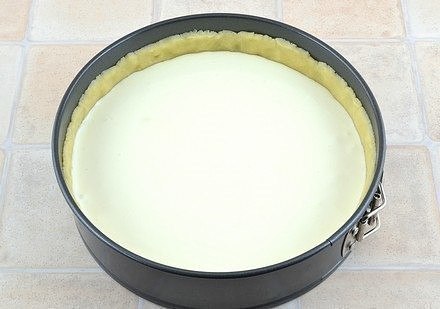 Творожный пирог с персиками. Нежнейший пирог с творогом и консервированными персиками. Ингредиенты: ... - 8