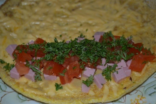 Яичные роллы с начинкой на завтрак. Признаться, из всех вариаций вкусных, полезных и красивых ... - 8