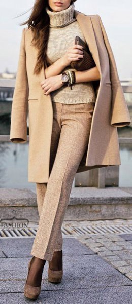 Классика делает девушку элегантной и безупречной