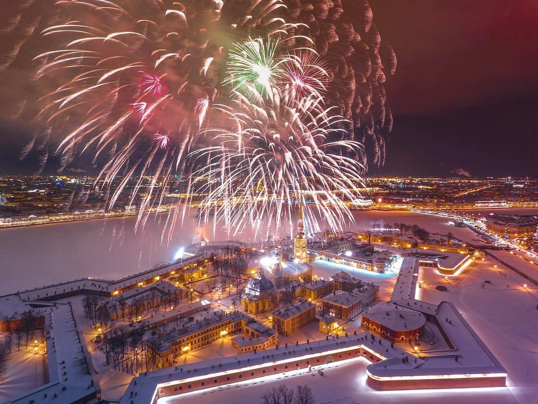 Куда сходить 23 февраля в санкт петербурге. Куда сходить 23 февраля в санкт петербурге. Салют над петропавловской крепостью. Куда сходить 23 февраля в санкт петербурге. Спб петропавловская крепость салют.