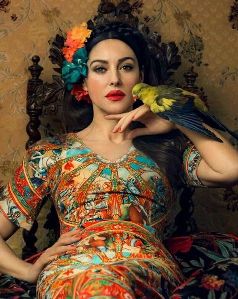 Monica Bellucci in Dolce&Gabbana by Signe Vilstrup - 4