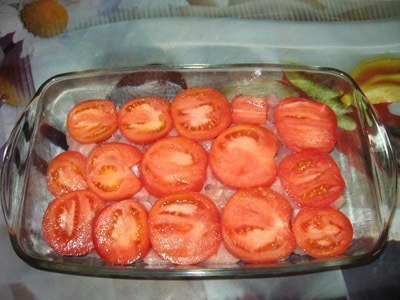 Куриная запеканка с грибами.Ингредиенты:куриное филе 500 гр.помидоры 2 шт.твердый сыр 150 гр.сметана ... - 3