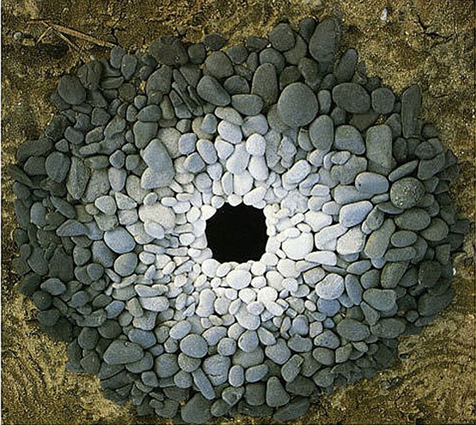 ))).  - - ( . land art  -)    , ... - 10