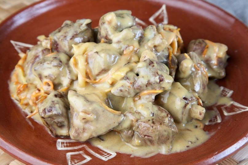 ПЕЧЕНКА В СЫРНОМ СОУСЕ .Поднимем гемоглобин вкусно! ИНГРЕДИЕНТЫ: Куриная печенка — 500 г Луковица — ...