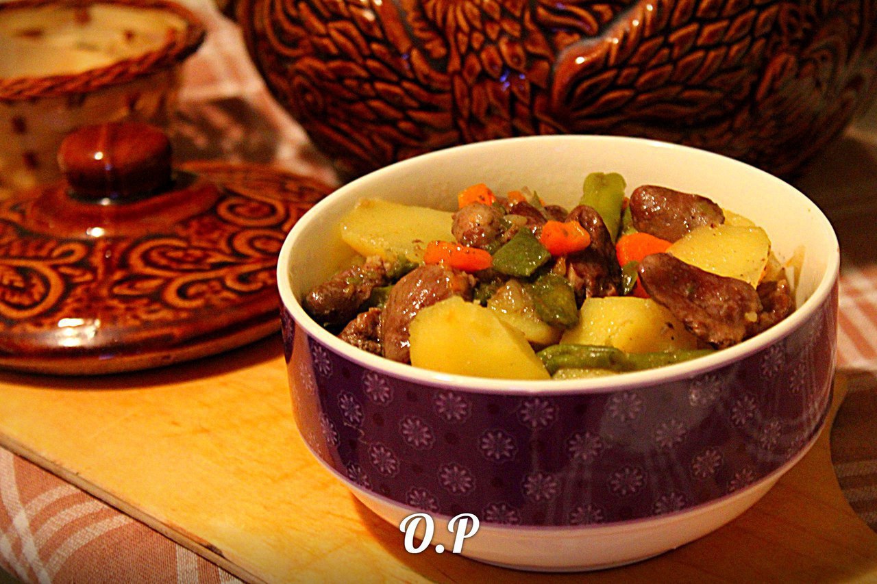 Рецепты от наших участников.Картошка тушенная с куриными сердечкамиАвтор: Ольга РомановаДля ...