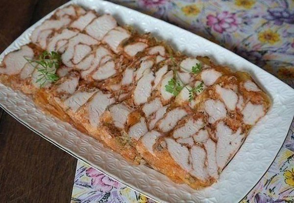 Мраморная курочка по Дюкану .на 100грамм - 115.15 ккалБ/Ж/У - 23.76/1.11/1.09 Ингредиенты: Филе ...