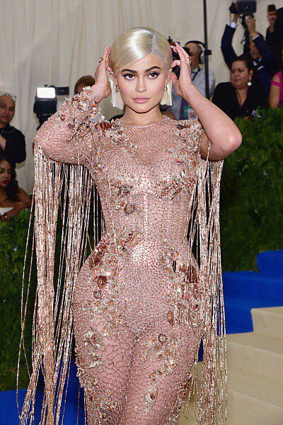   -      2017  Met Gala, ... - 10