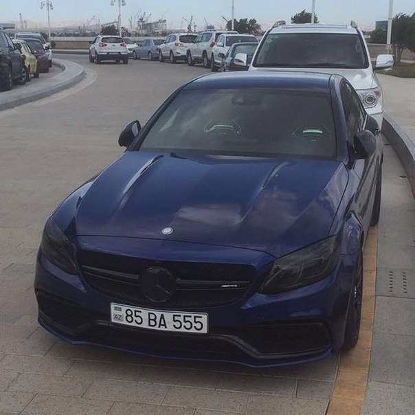 Mercedes-AMG C63