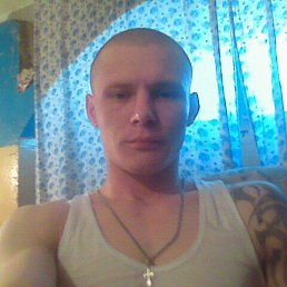 Sasha, 40, 