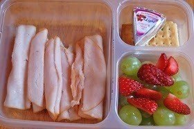 Семь вариантов вкусных и полезных перекусов на работе.1. Виноград, миндаль, плавленый сыр, ... - 2
