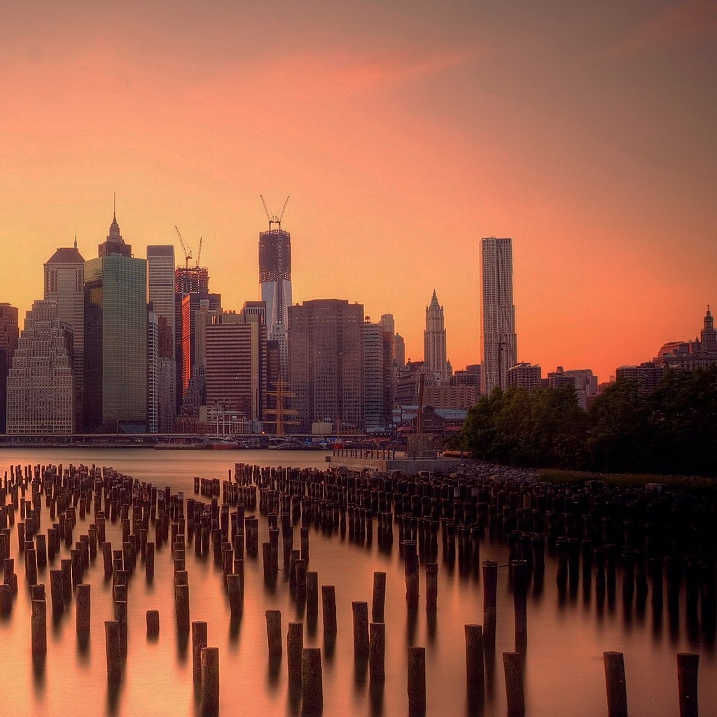 Мечта никогда не бывает слишком далёкой или грандиозной. Если можешь представить, можешь и сделать. - 5