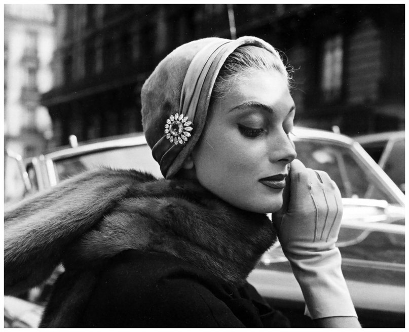 , 1954 . : Regina Relang