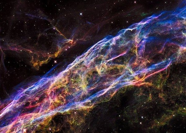 10 потрясающих фотографий НАСА, сделанных в глубинах космоса - 8