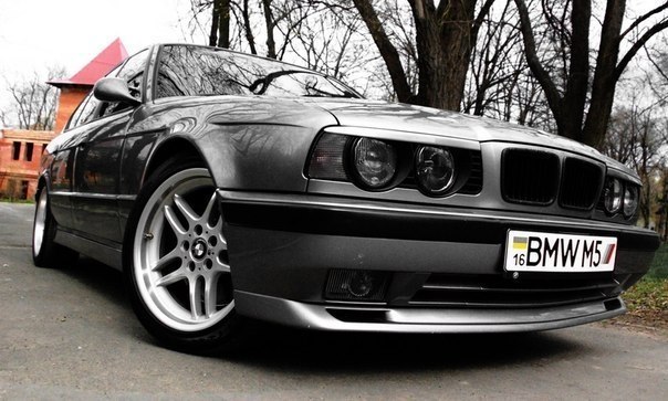     ,  BMW -   BMW