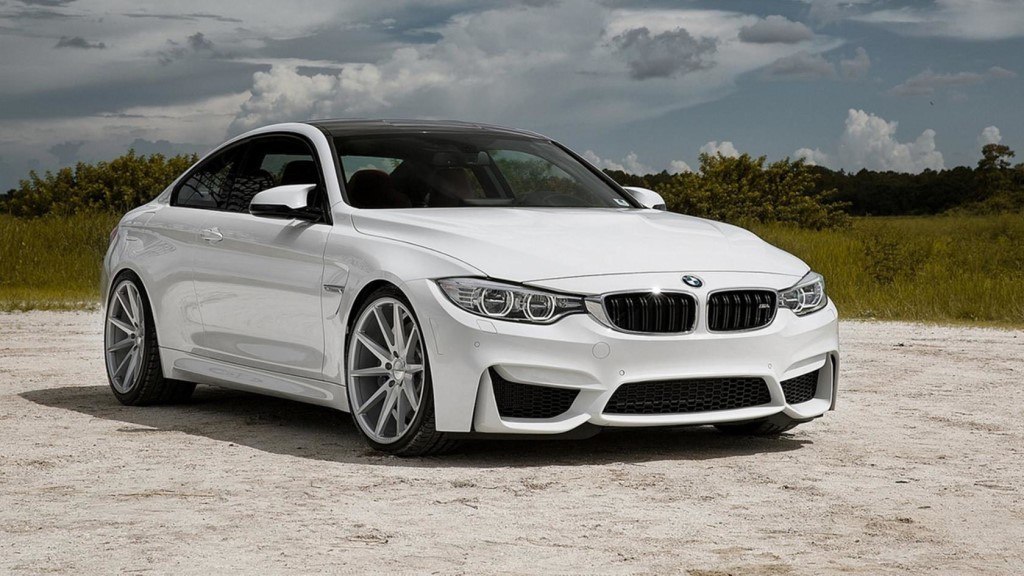 Bmw 4 3. BMW m4 White. БМВ м4 белая. BMW m4 белая. BMW m5 f82 White.