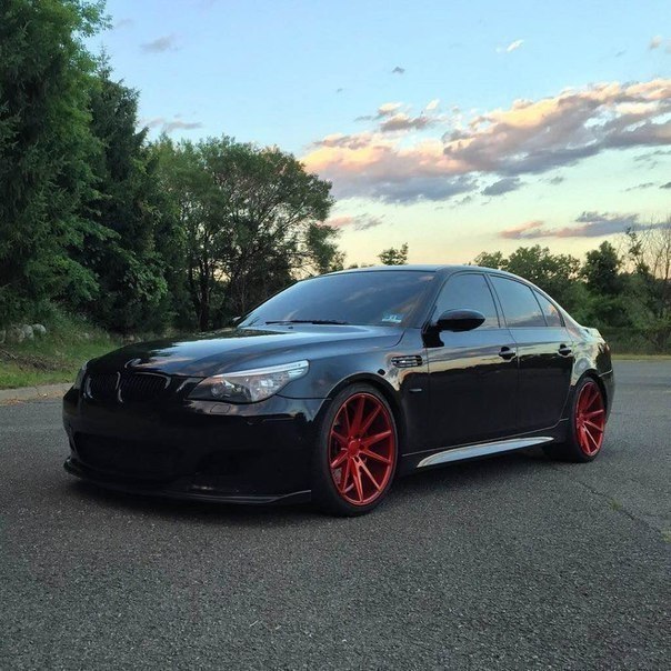 BMW M5 E60