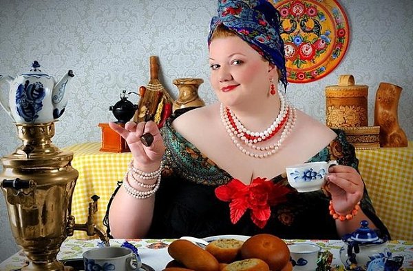 ))).Я уселась на диетуВ позапрошлый выходной:Очень жаль диету эту –Каково ей подо мной!)))Прибавляла ...