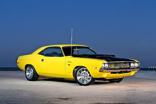 1970 Dodge Challenger R/T - 2