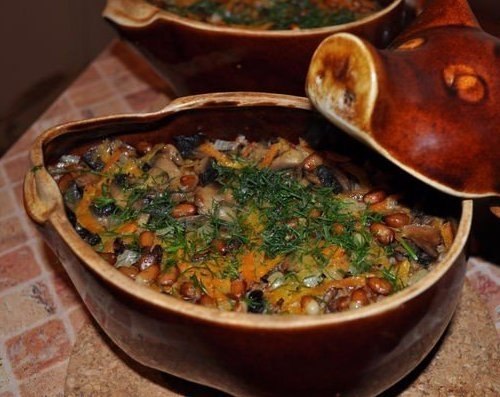 ТОП-9 ВКУСНЕЙШИХ БЛЮД С ГРЕЧКОЙ. .1. Гречка-по купечески ИНГРЕДИЕНТЫ: 300-400 гр. мяса 1 стакан ... - 4